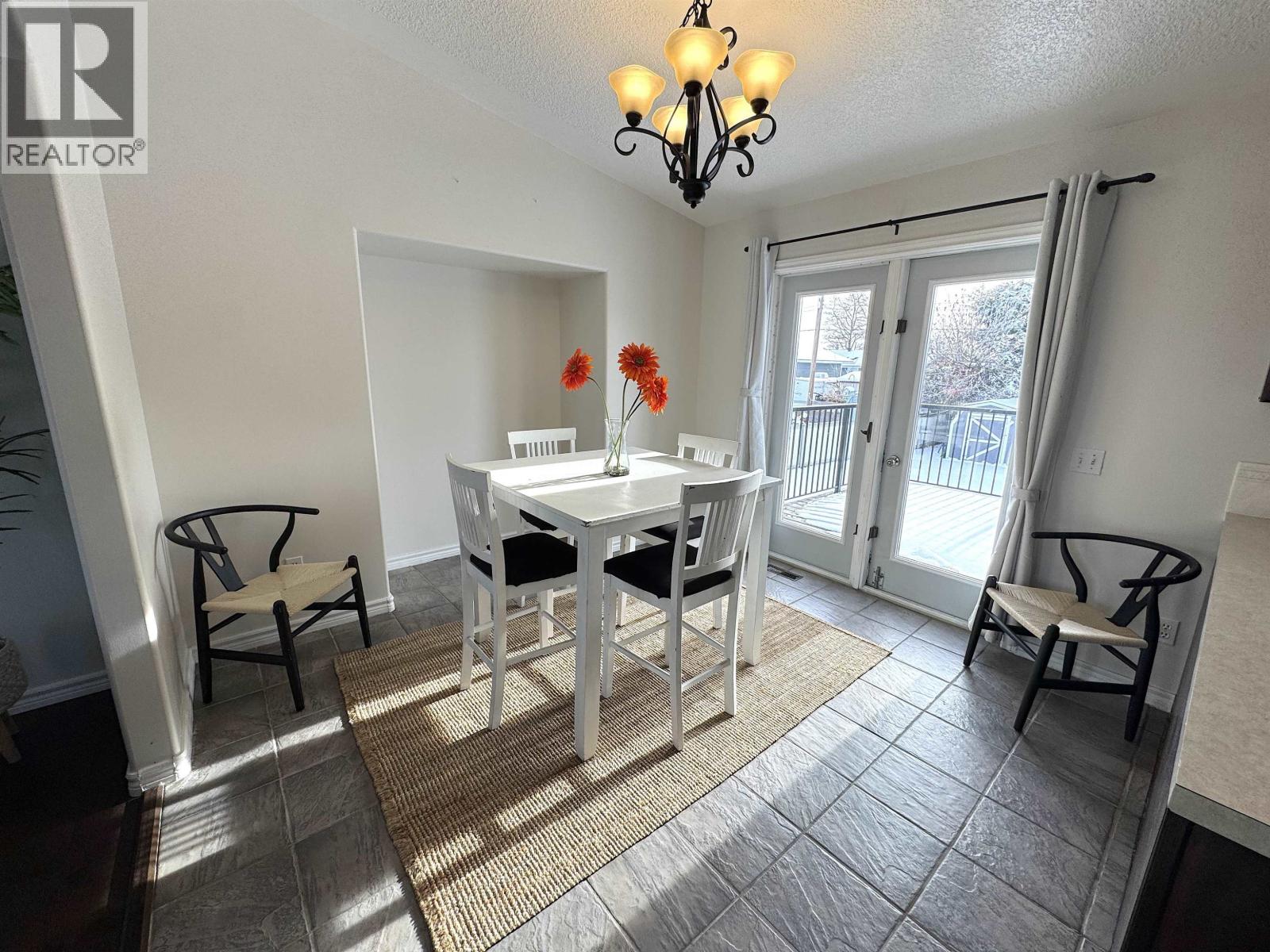 9015 107 AVENUE, Fort St. John