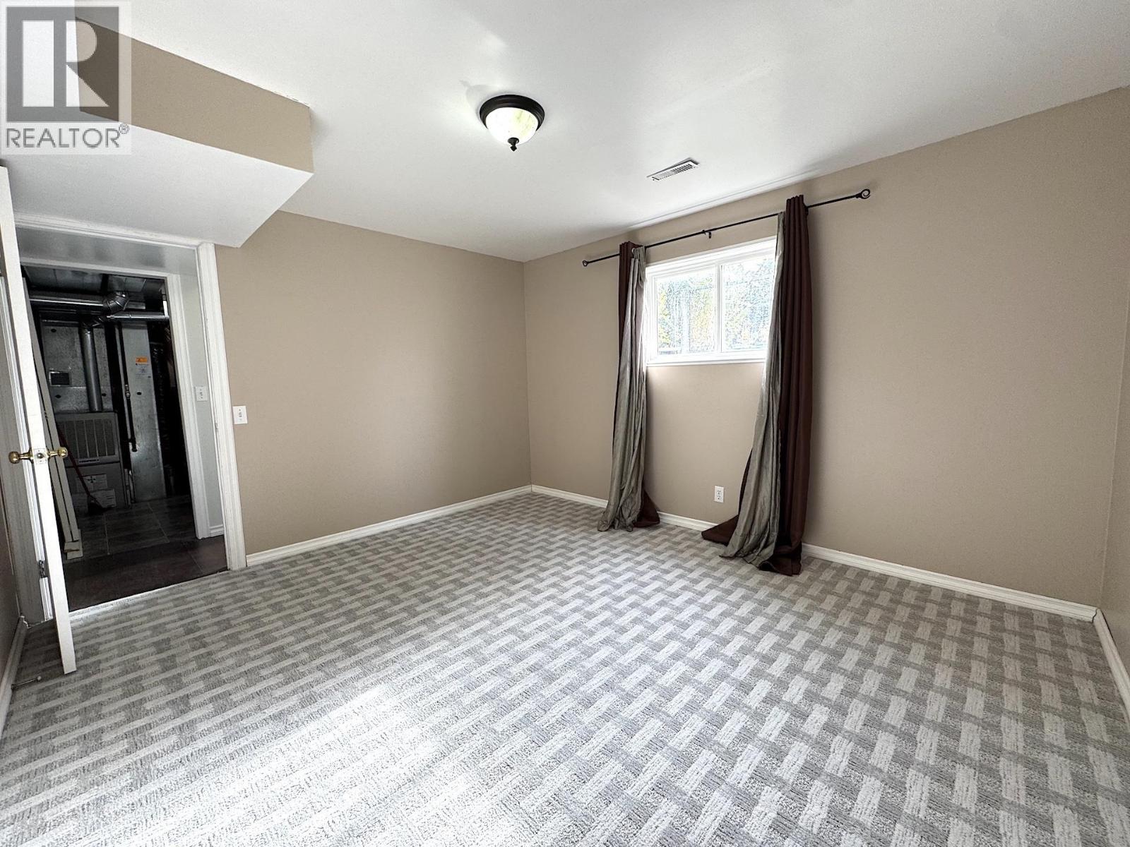 9015 107 AVENUE, Fort St. John