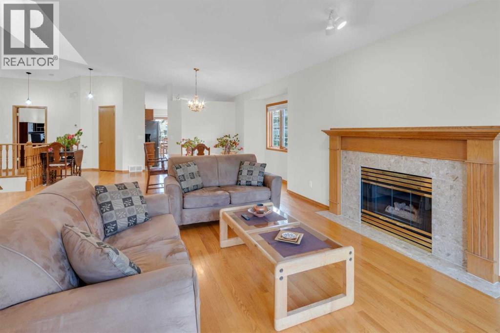 Single Family House Bungalow for Sale in  Christie Gardens SW Christie Park Calgary 