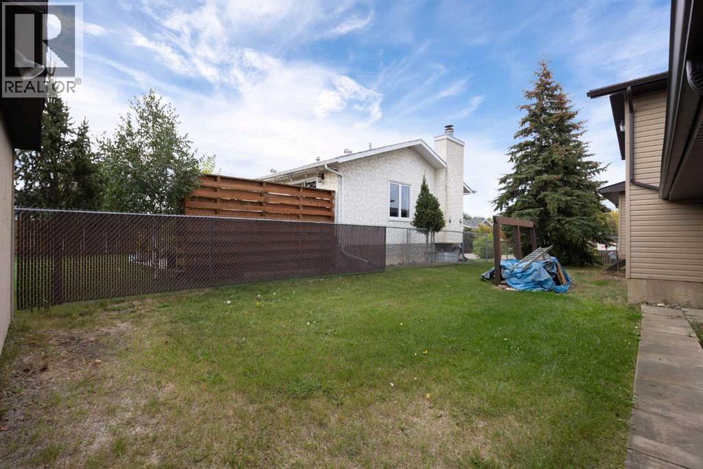 206 Leigh Crescent, Fort McMurray