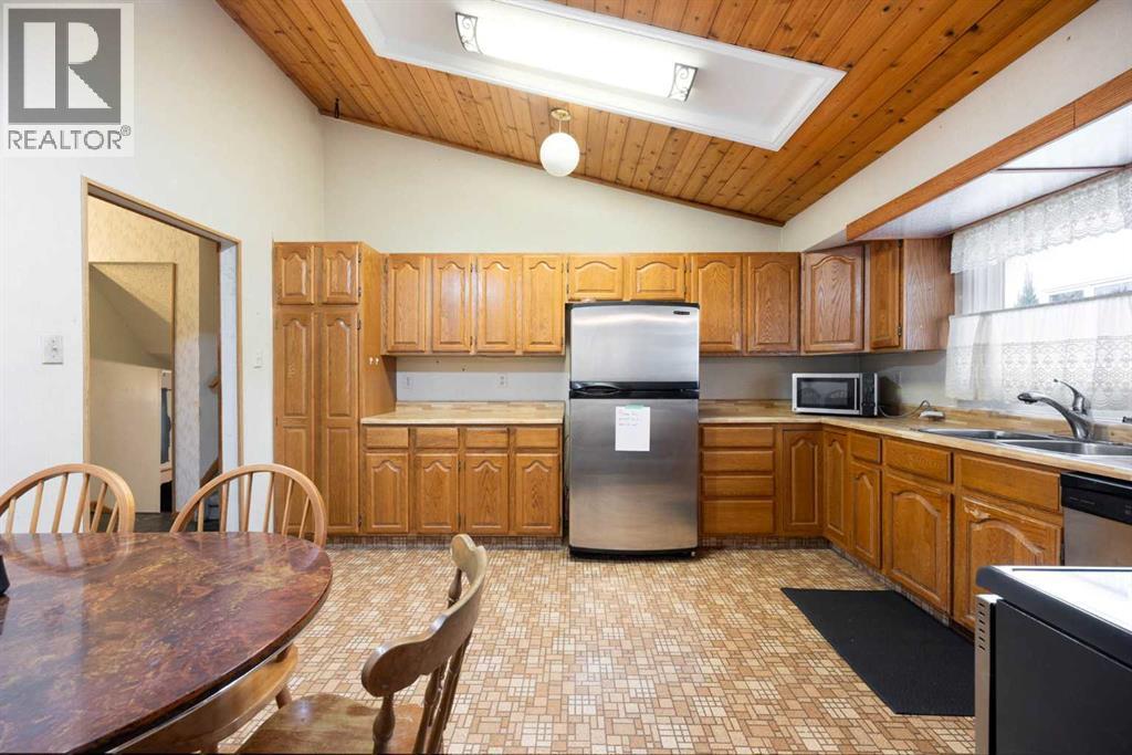 206 Leigh Crescent, Fort McMurray