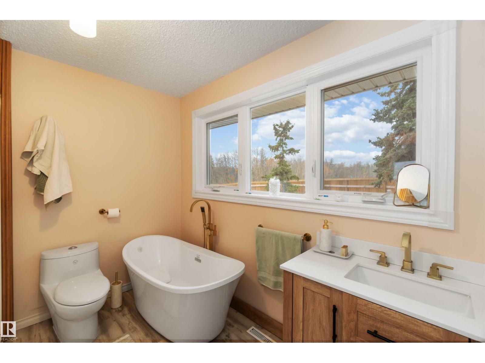 53273 RGE ROAD 215, Rural Strathcona County