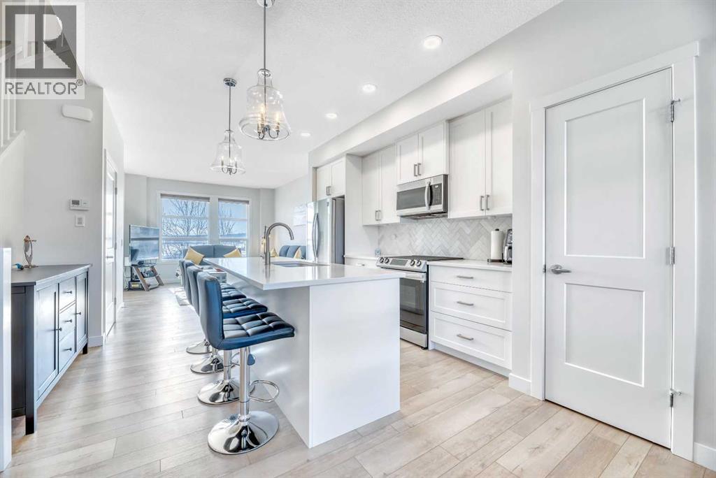 Single Family House for Sale in  Wolf Hollow Park SE Wolf Willow Calgary 