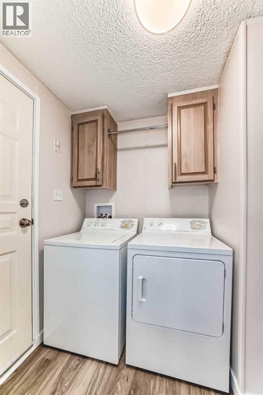 Single Family House Mobile Home for Sale in  Burroughs Circle NE Monterey Park Calgary 