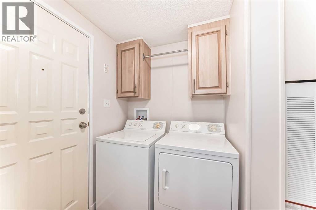 Single Family House Mobile Home for Sale in  Burroughs Circle NE Monterey Park Calgary 