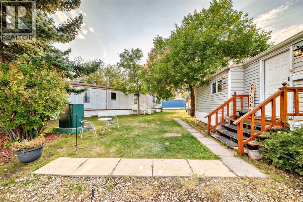 Single Family House Mobile Home for Sale in  Burroughs Place NE Monterey Park Calgary 