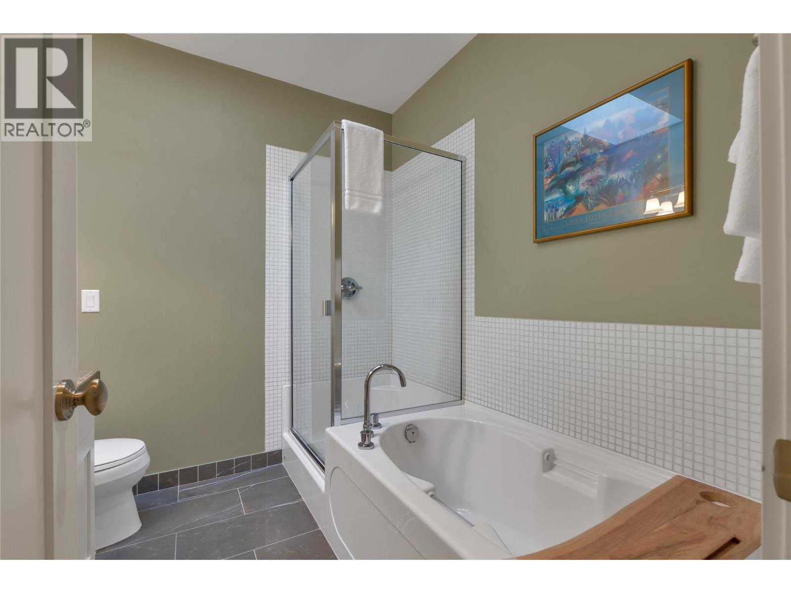 #87 9845 Eastside Road - 23