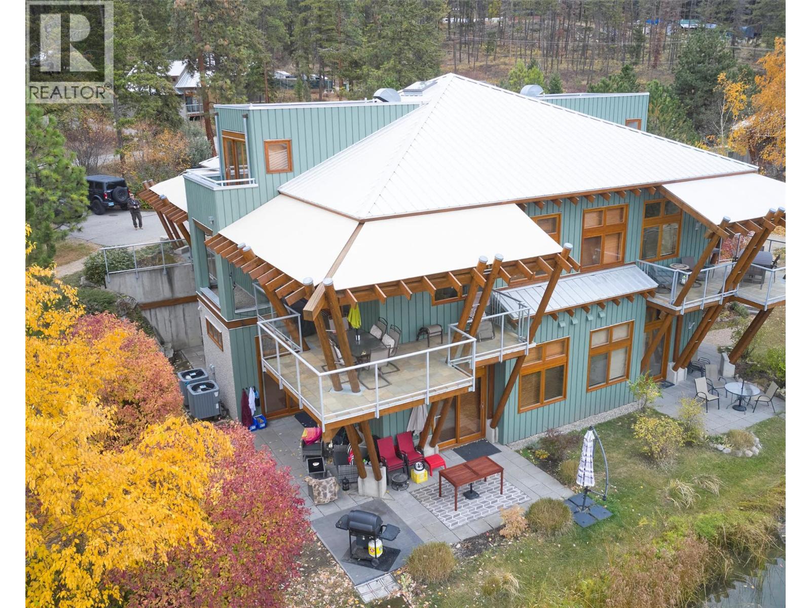 87 9845 Eastside Road, Vernon