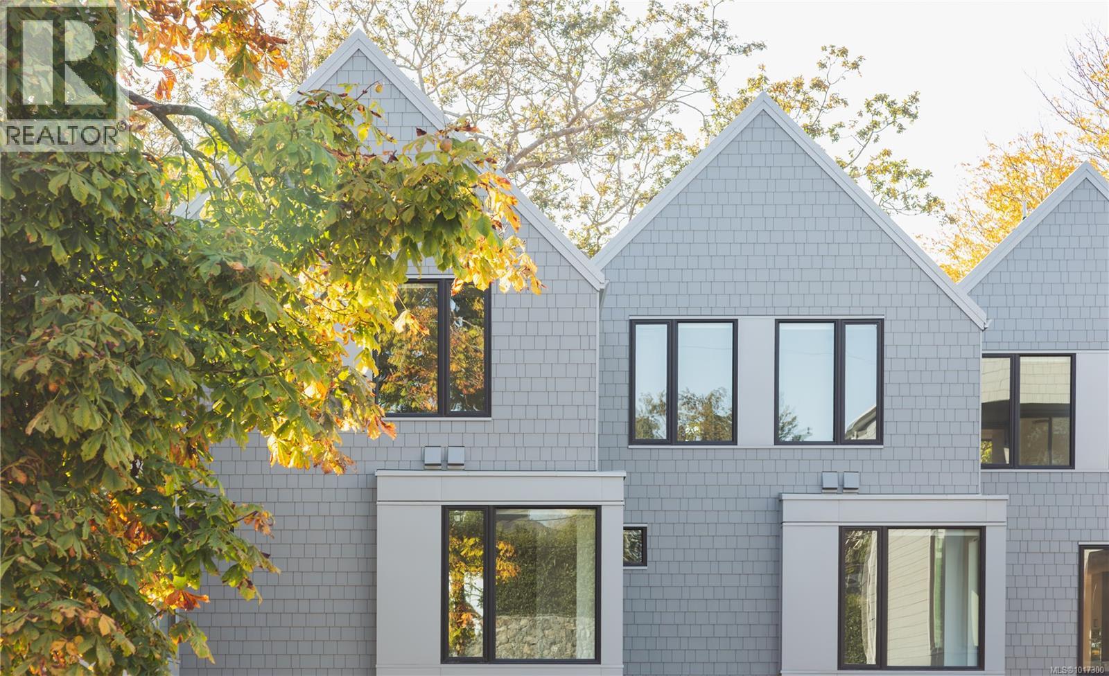 3 909 Redfern Street, Victoria