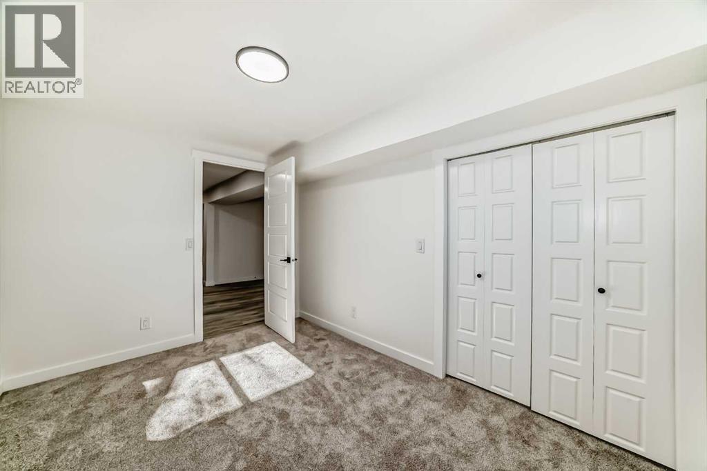 Single Family House Bungalow for Sale in  Berkley Drive NW Beddington Heights Calgary 