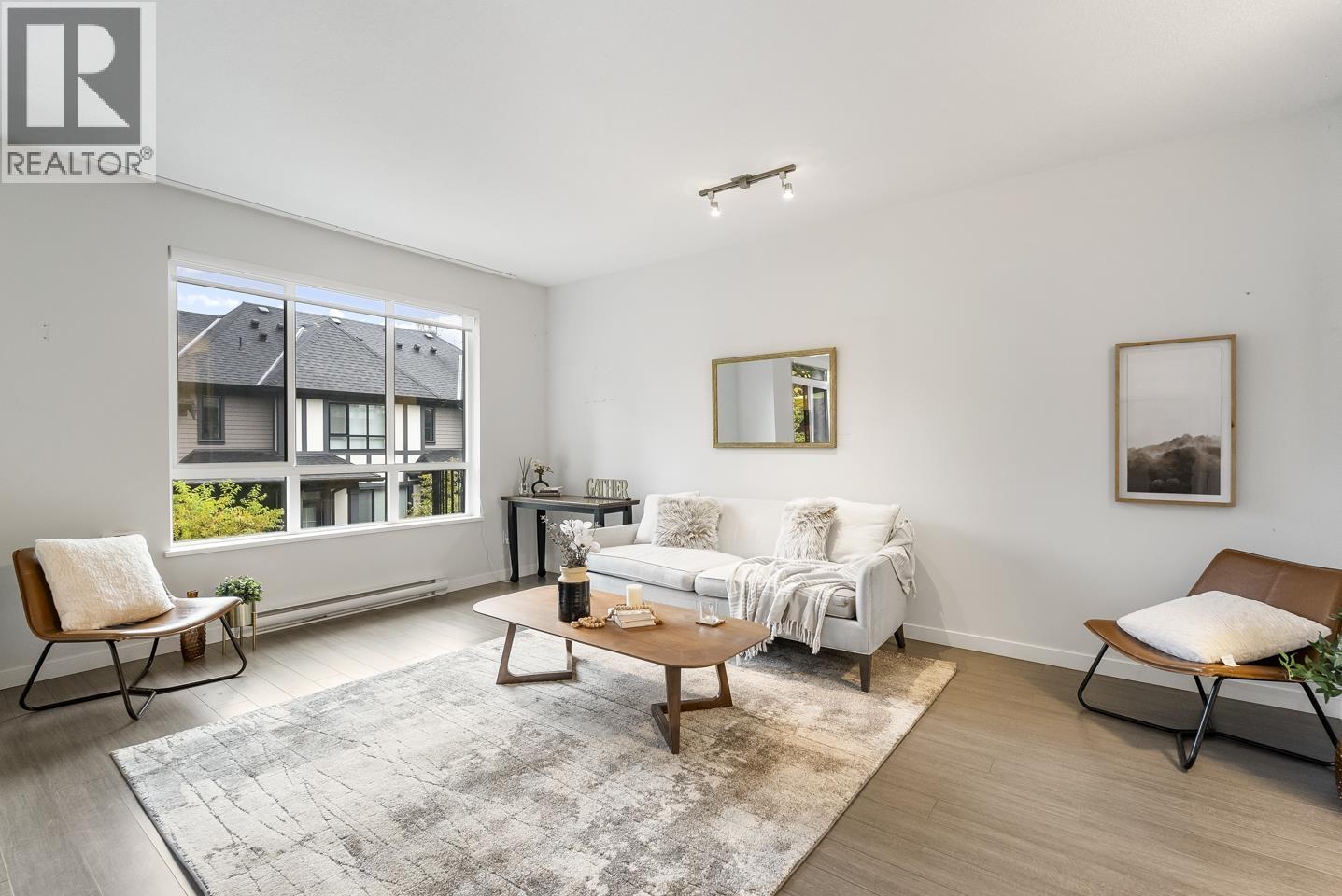 153 3500 BURKE VILLAGE PROMENADE, Coquitlam