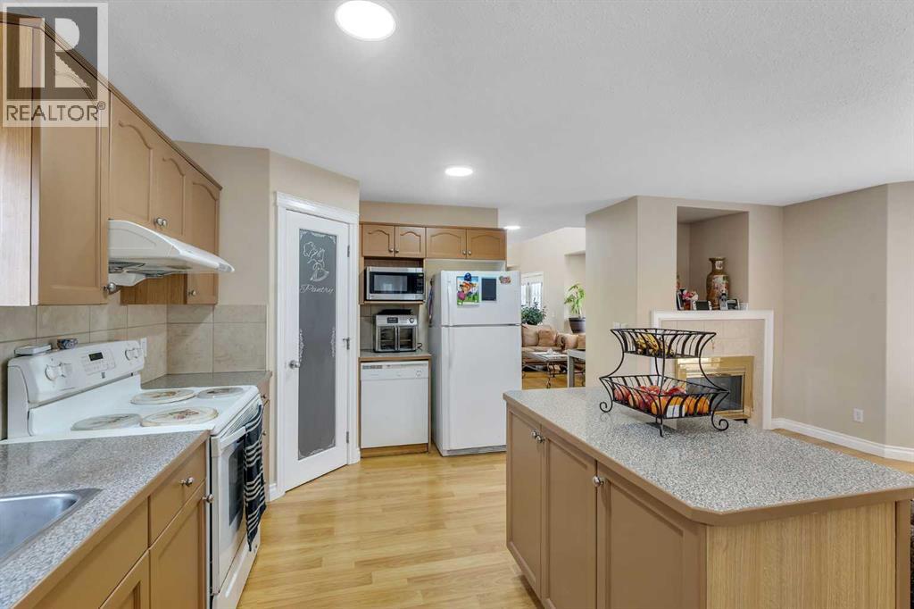 Single Family House for Sale in  Tarawood Place NE Taradale Calgary 