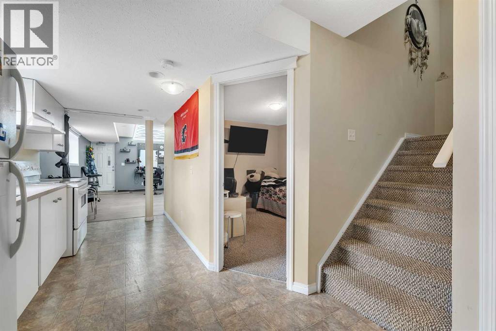 Single Family House for Sale in  Tarawood Place NE Taradale Calgary 
