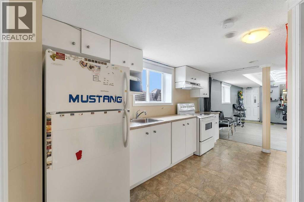 Single Family House for Sale in  Tarawood Place NE Taradale Calgary 