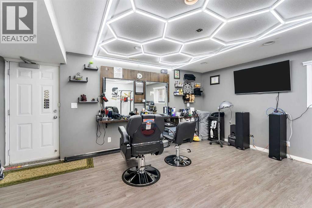 Single Family House for Sale in  Tarawood Place NE Taradale Calgary 