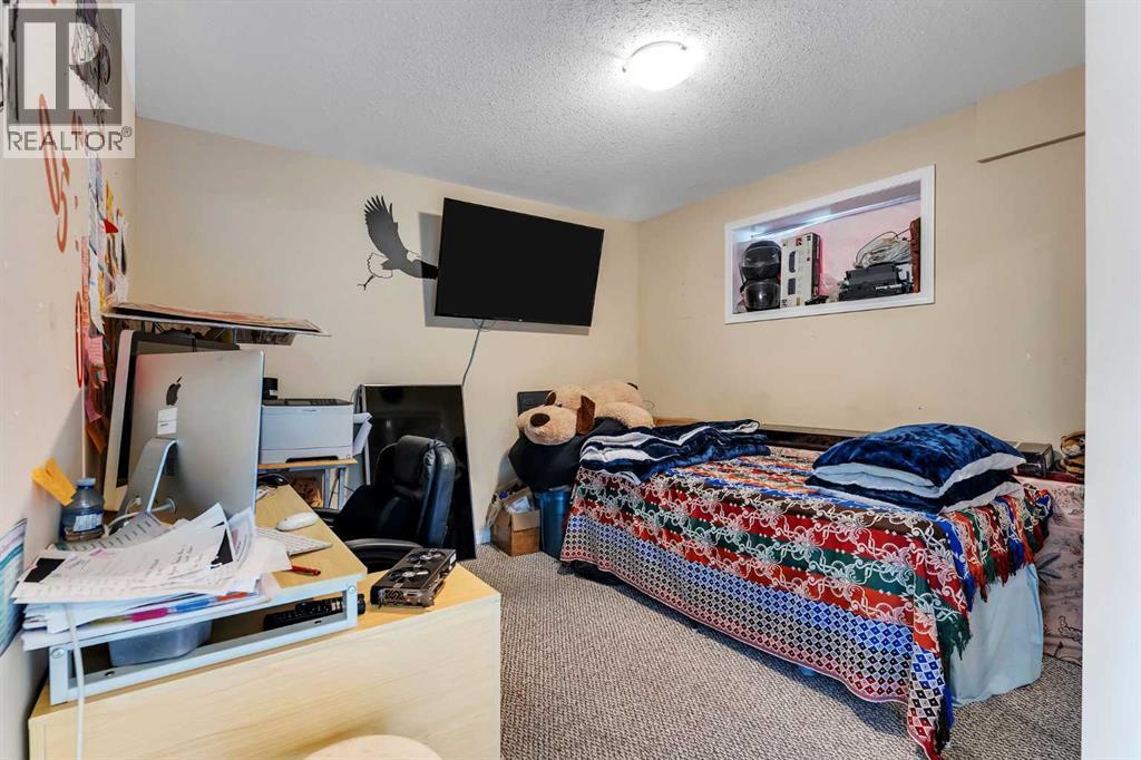 Single Family House for Sale in  Tarawood Place NE Taradale Calgary 