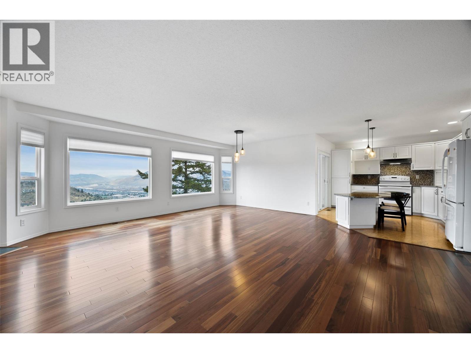 2022 Pacific Way Unit# 38, Kamloops