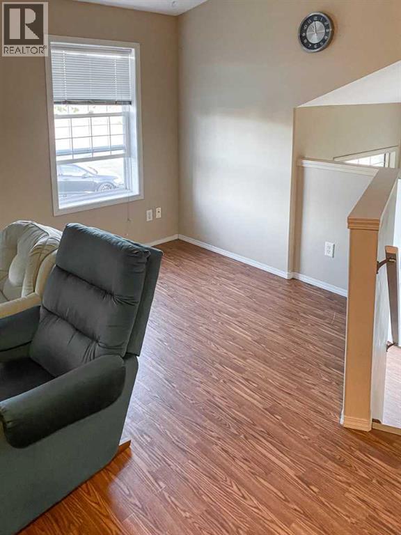 7023 Deer Street, Lacombe