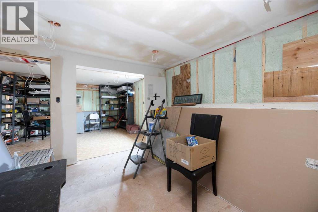 232 Greenwich Lane, Fort McMurray