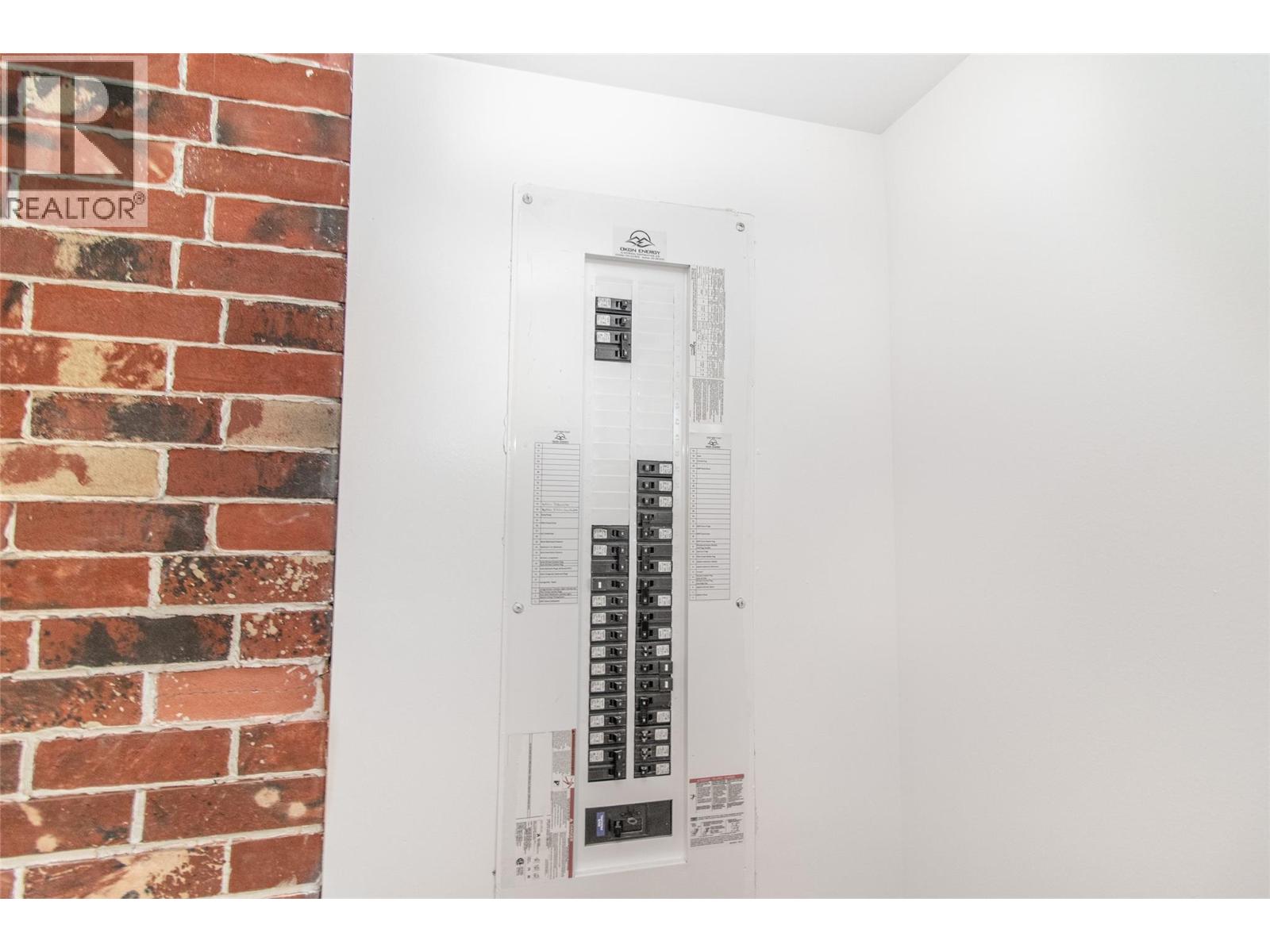  1352 Alder Court, Kelowna