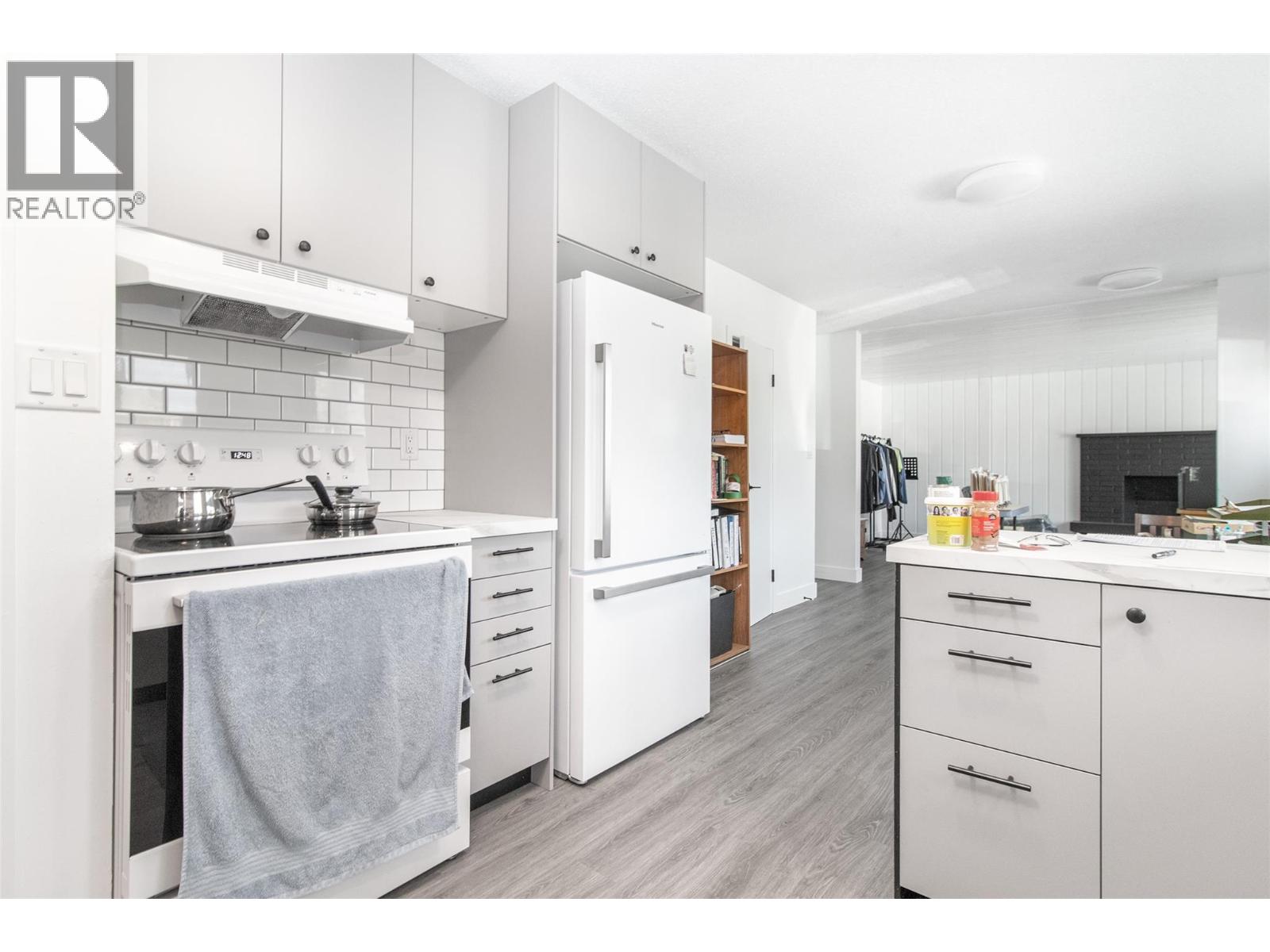  1352 Alder Court, Kelowna