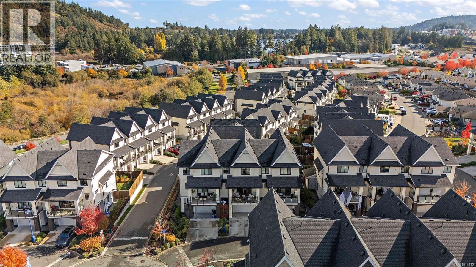 112 2990 Burlington Crescent, Langford