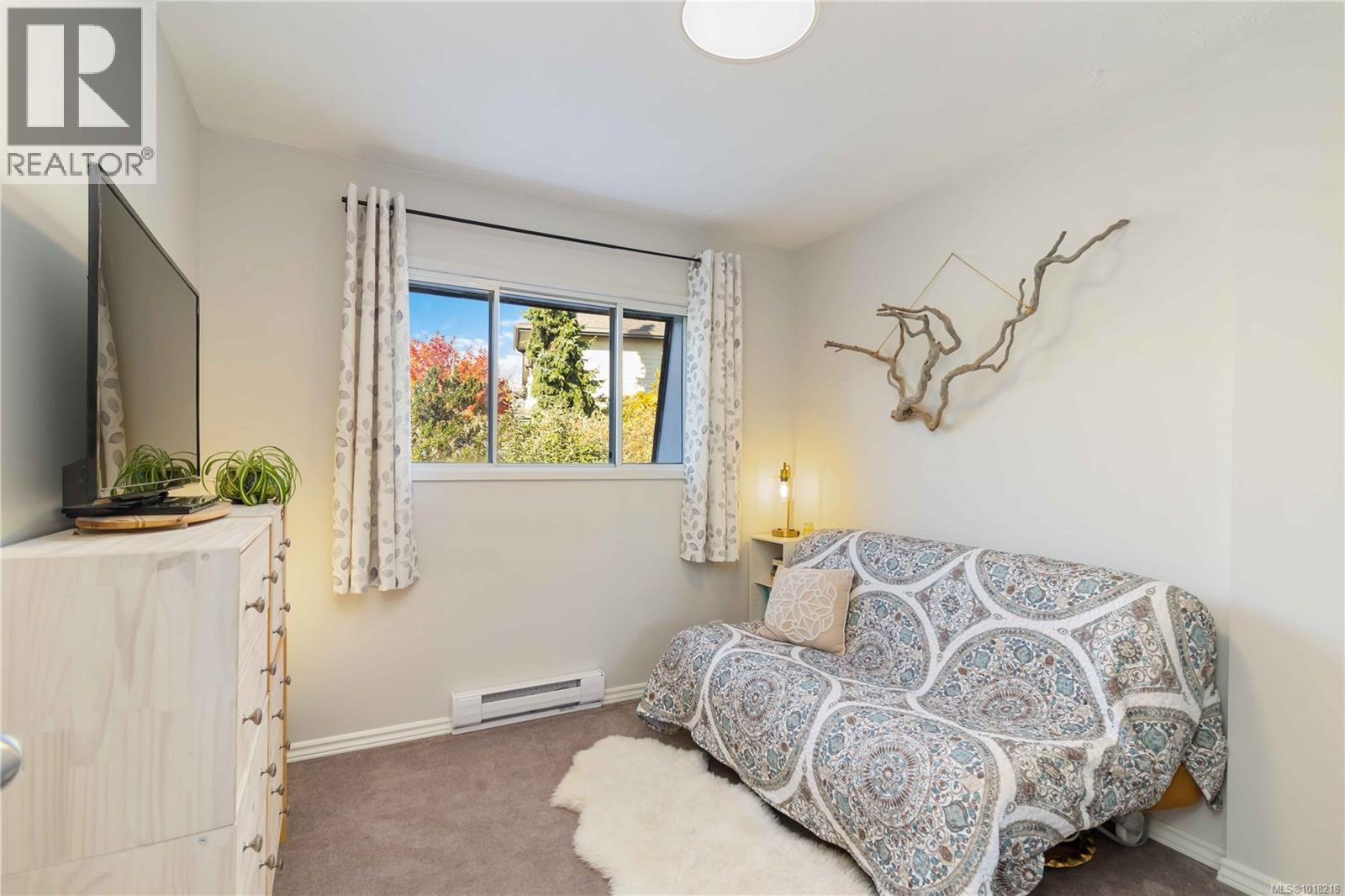 942 Market Street, Victoria