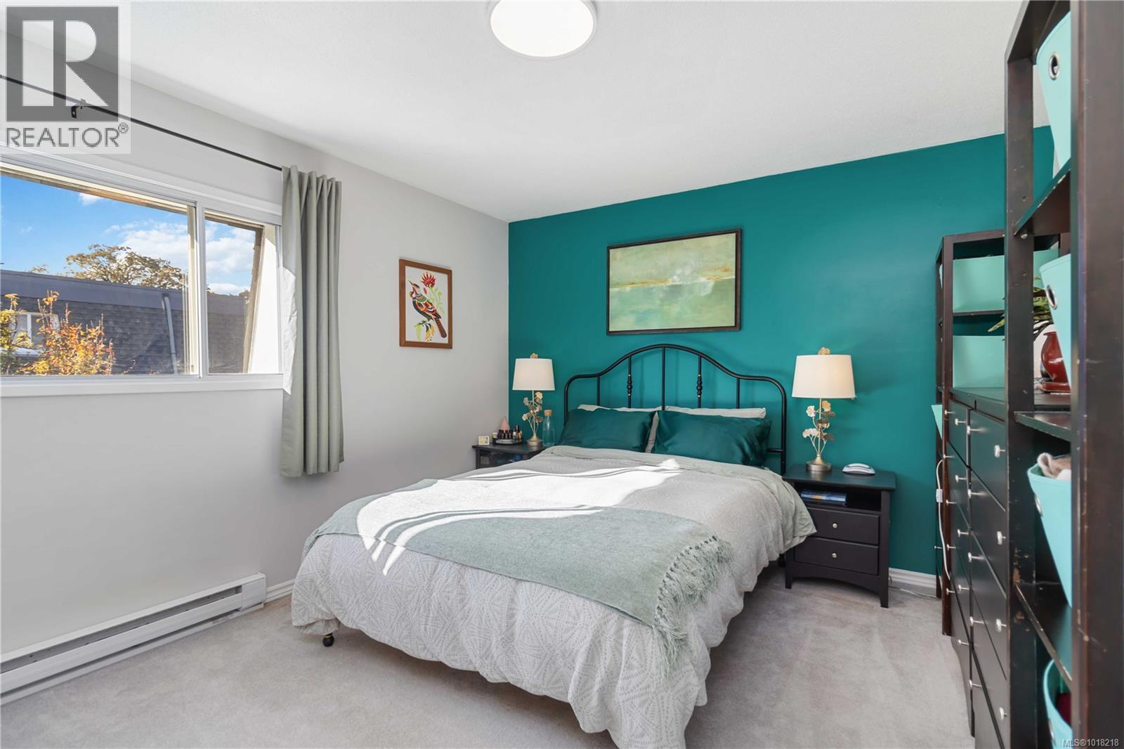 942 Market Street, Victoria