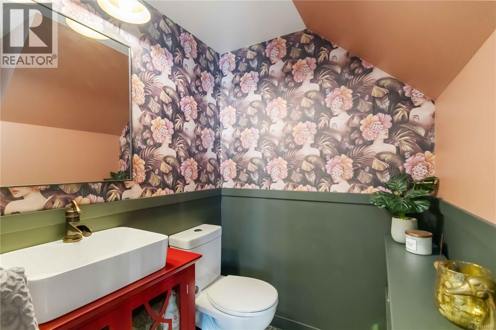 942 Market Street, Victoria