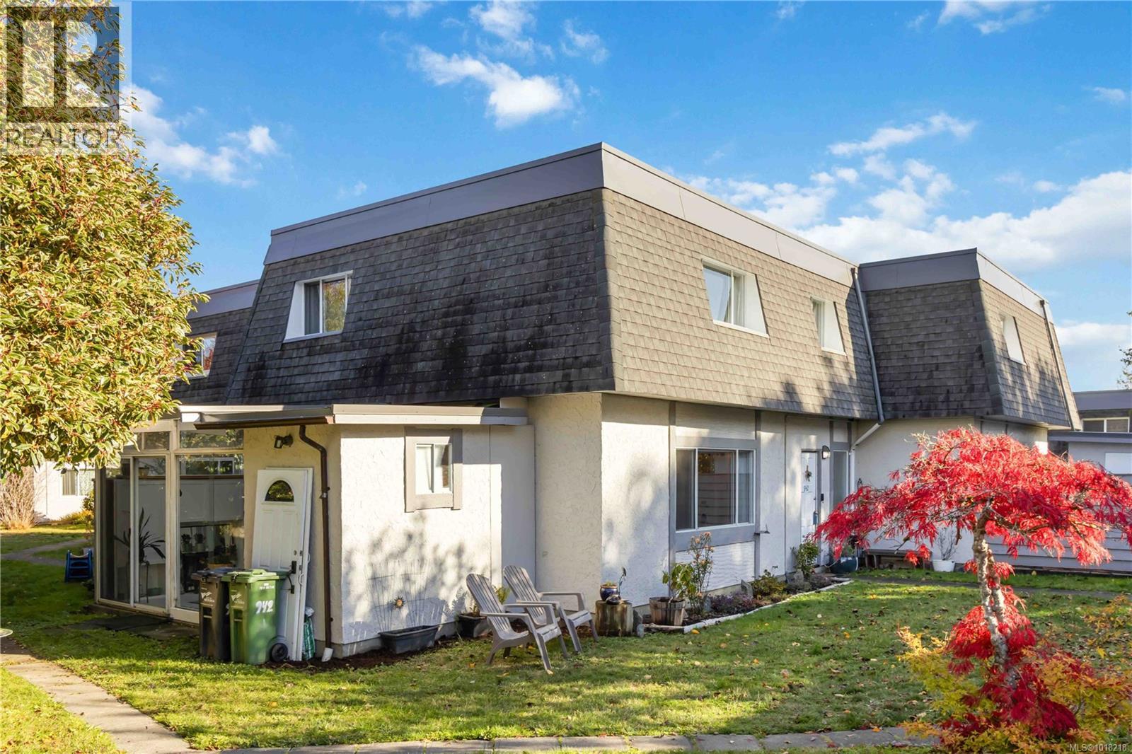 942 Market Street, Victoria