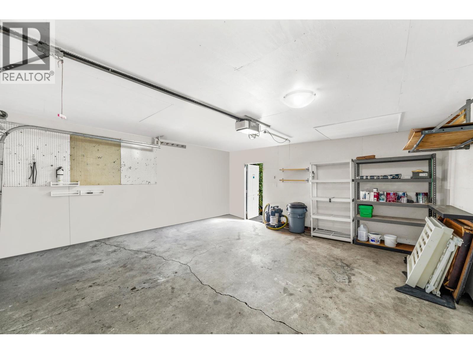 1412 HOPE ROAD, North Vancouver