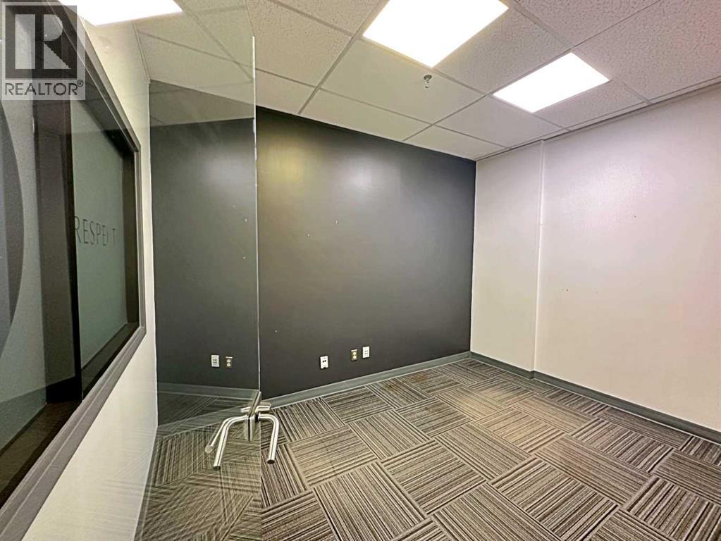 9816 Hardin Street, Fort McMurray