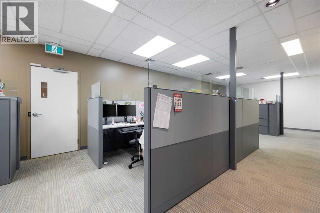 9816 Hardin Street, Fort McMurray