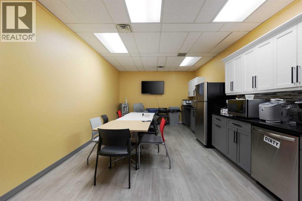 9816 Hardin Street, Fort McMurray