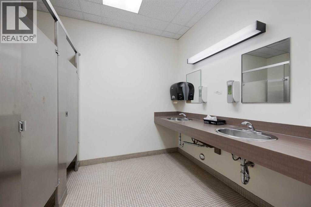 9816 Hardin Street, Fort McMurray