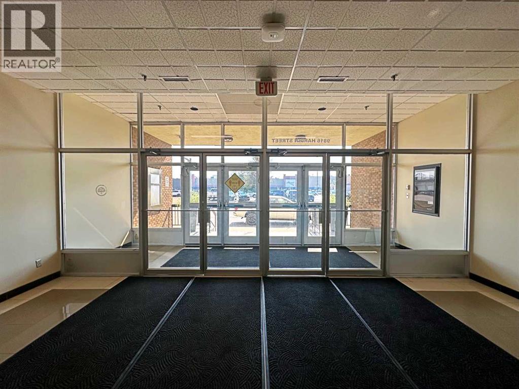 9816 Hardin Street, Fort McMurray