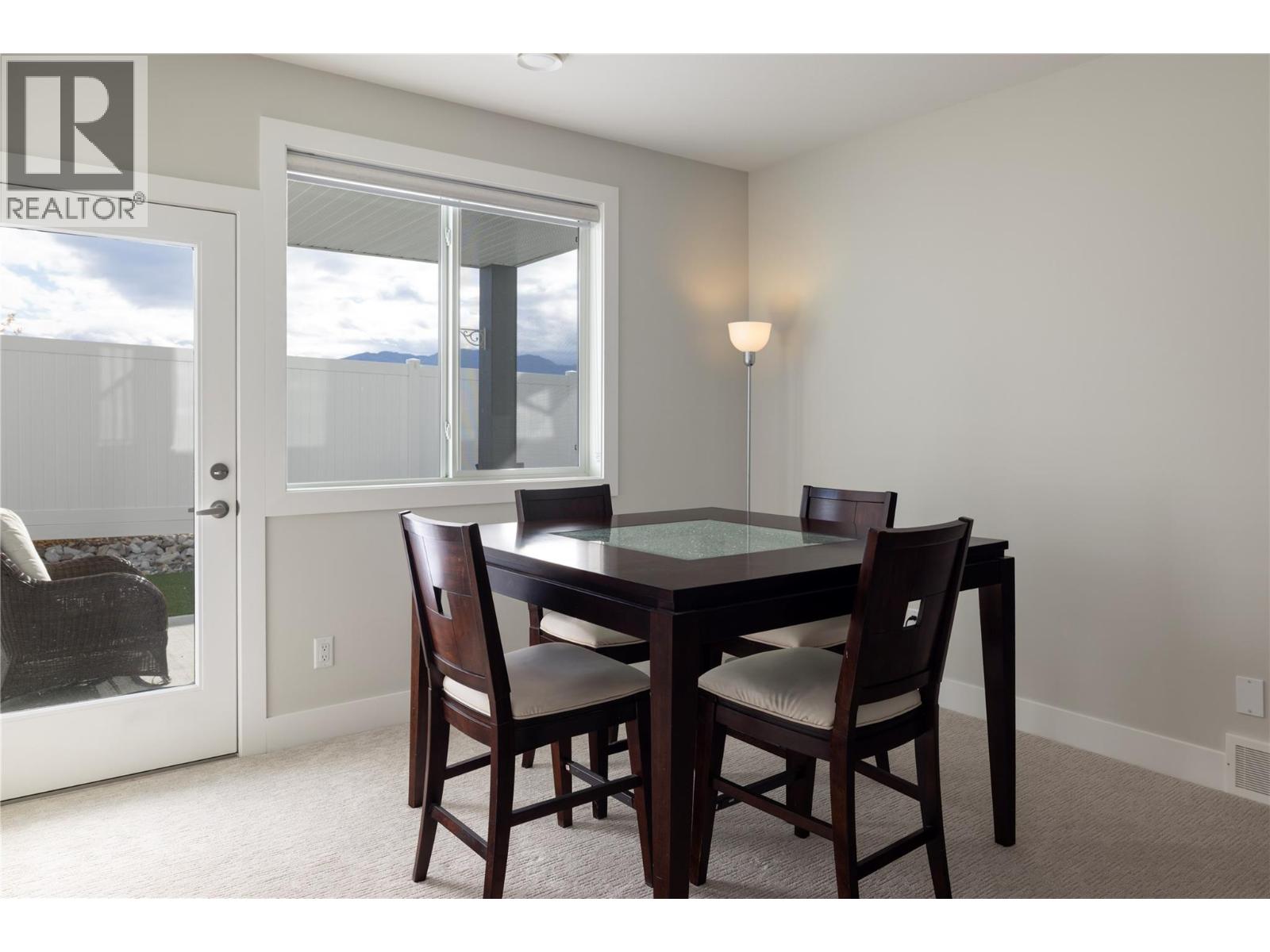  2363 Hawks Boulevard, West Kelowna
