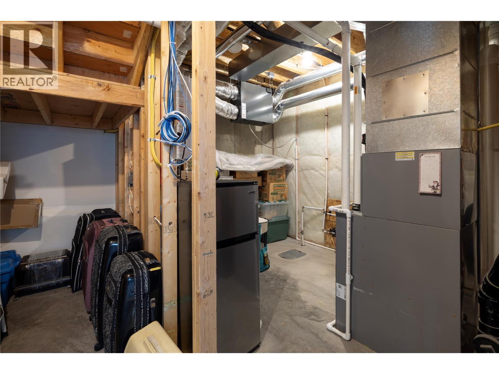  2363 Hawks Boulevard, West Kelowna