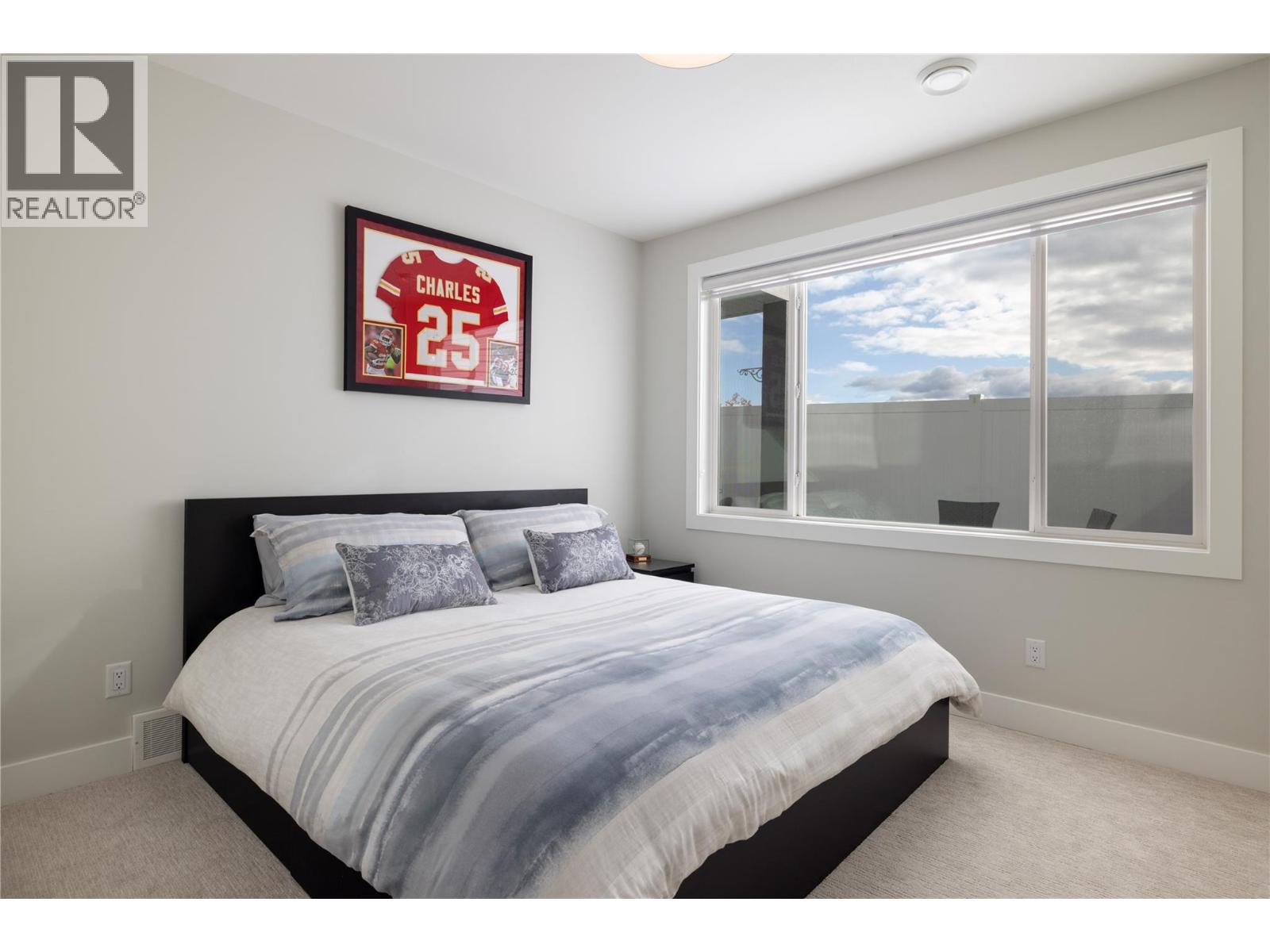  2363 Hawks Boulevard, West Kelowna