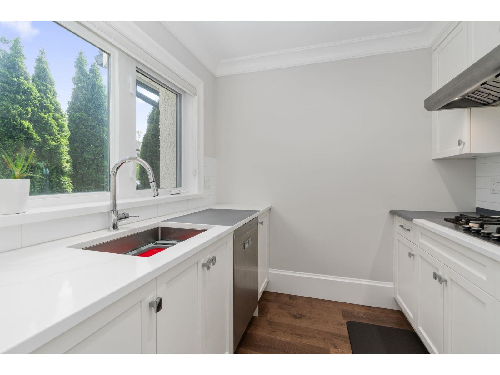 16539 29A AVENUE, Surrey