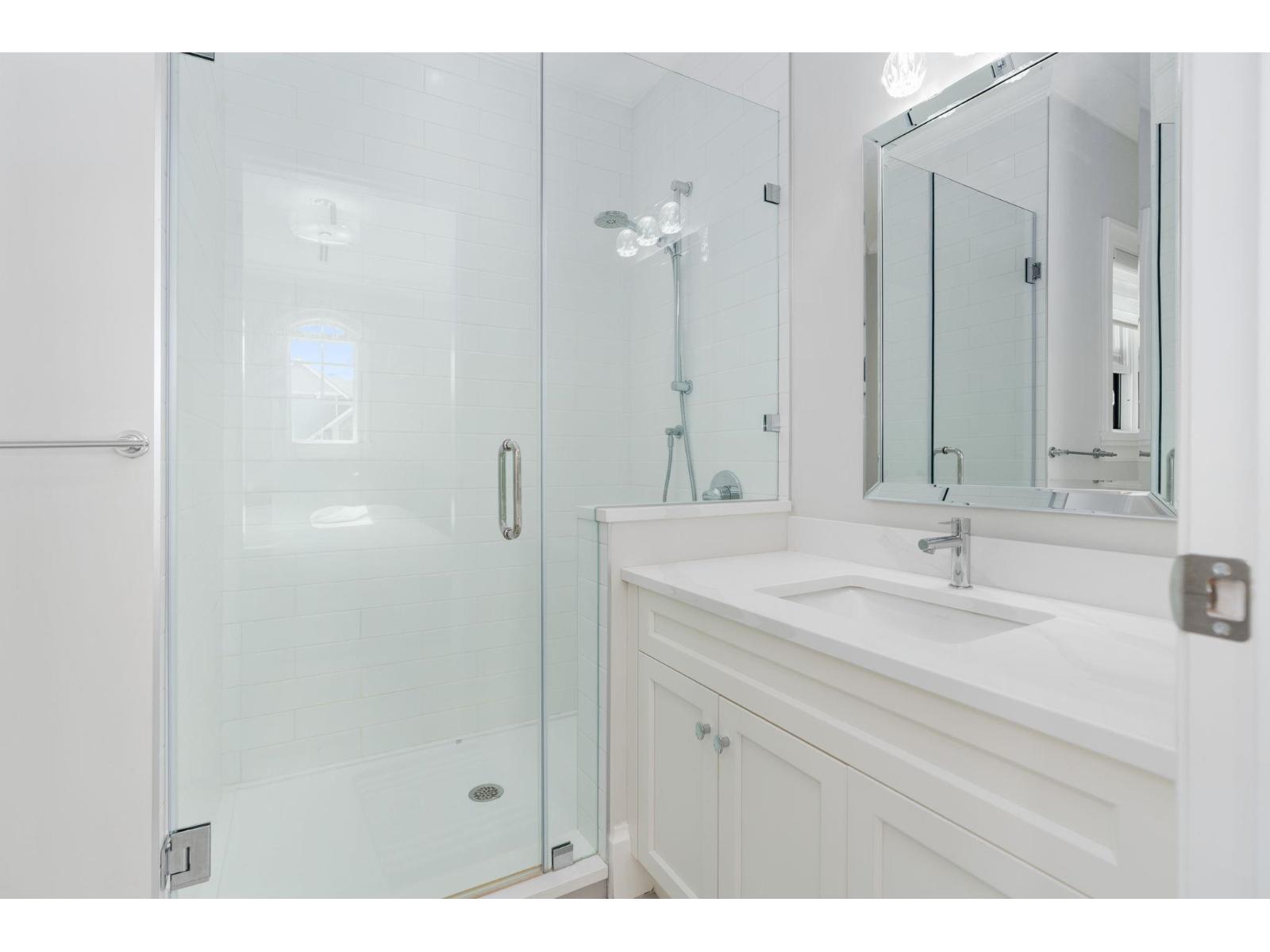 16539 29A AVENUE, Surrey