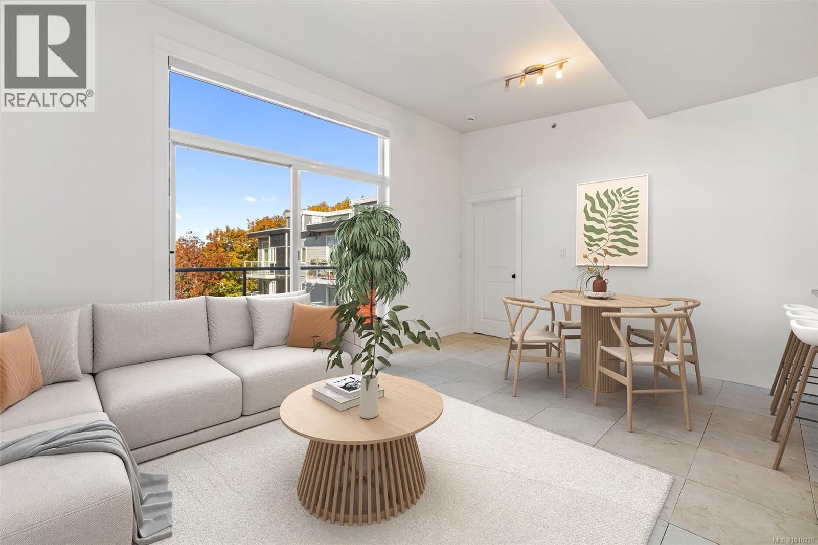 410 1315 Esquimalt Rd, Esquimalt