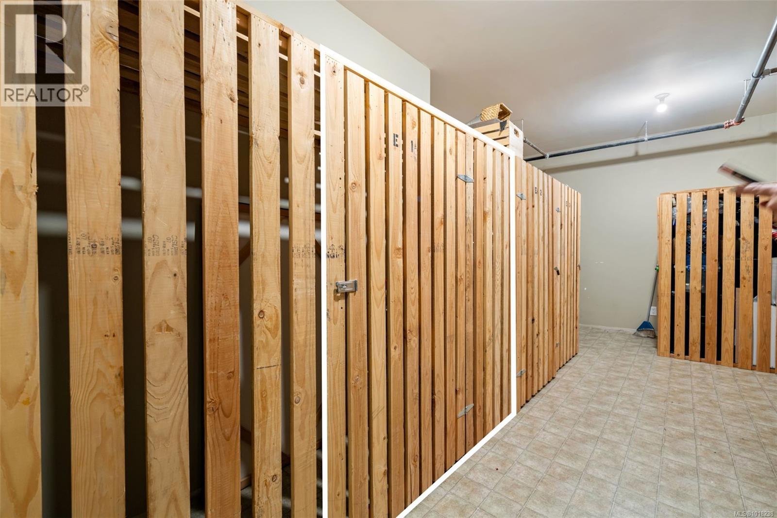 410 1315 Esquimalt Rd, Esquimalt