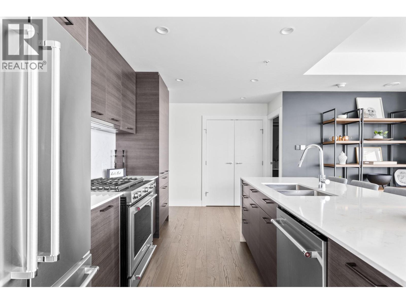 2305 1181 Sunset Drive, Kelowna