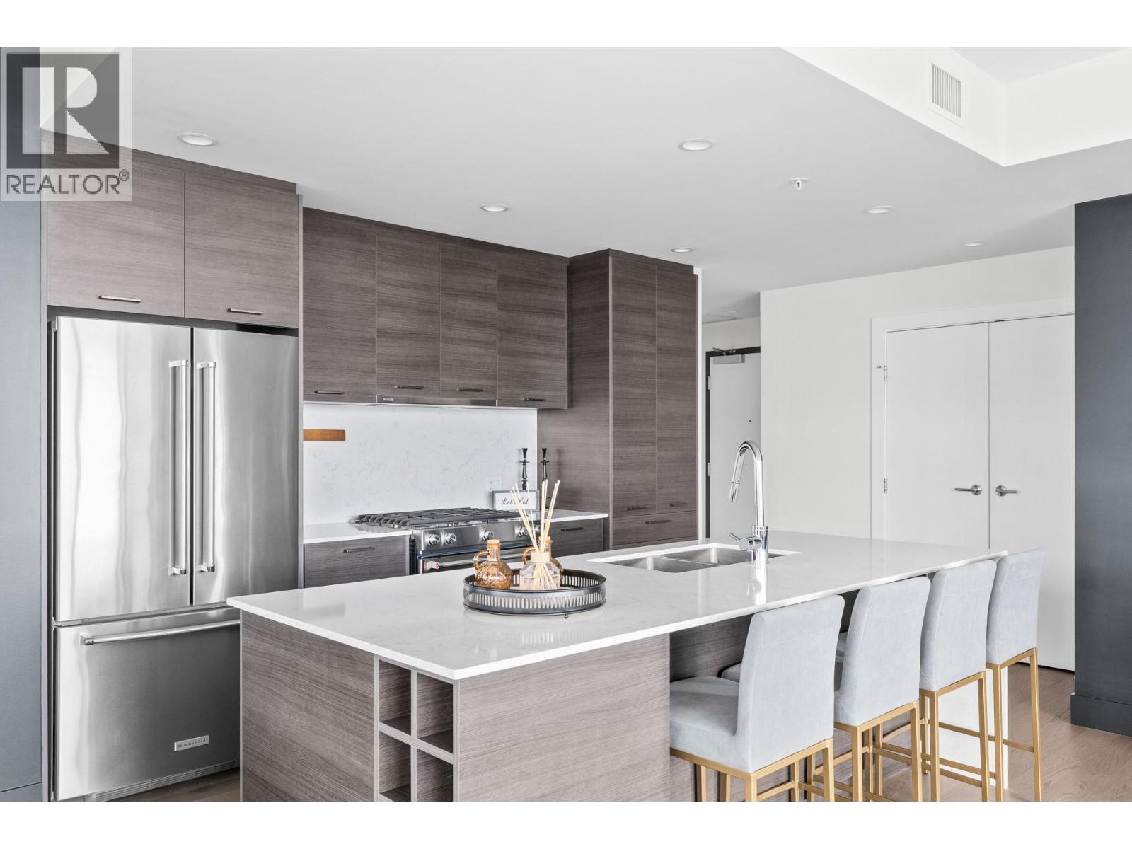 2305 1181 Sunset Drive, Kelowna