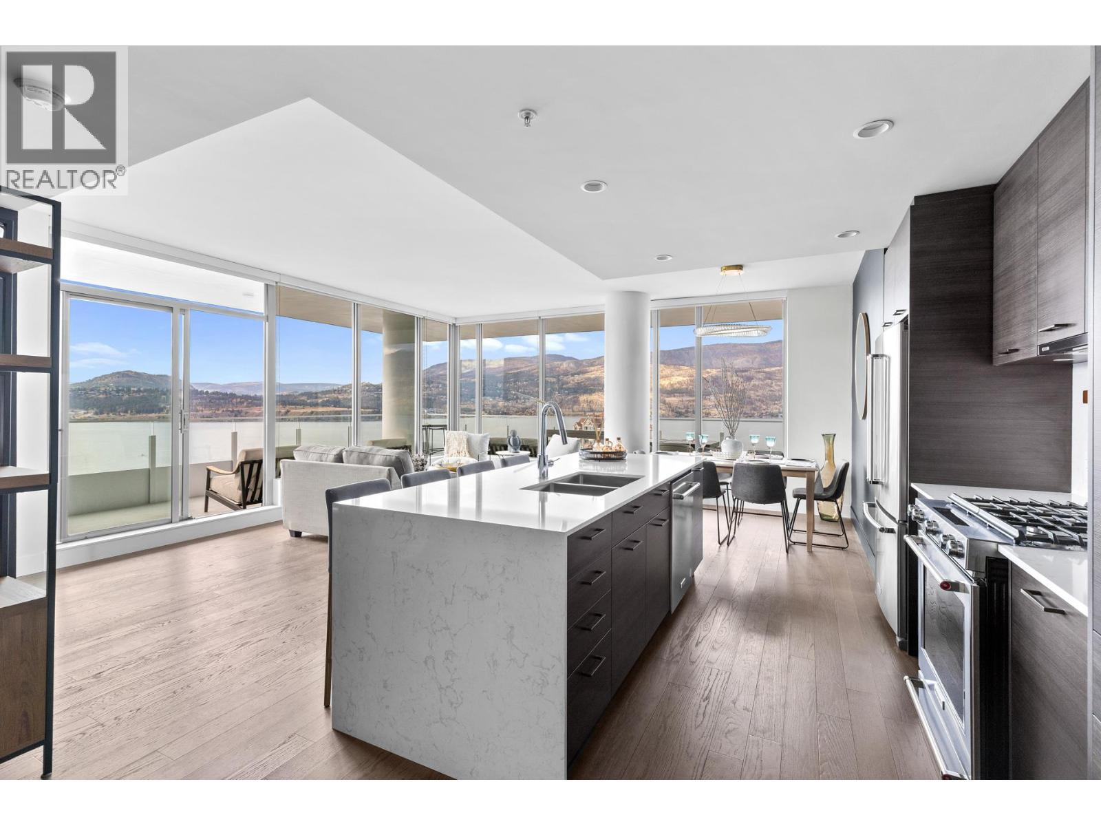 2305 1181 Sunset Drive, Kelowna