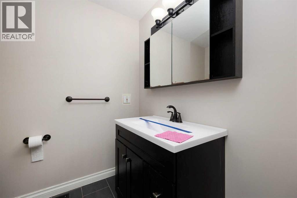 400 Silin Forest Road, Fort McMurray