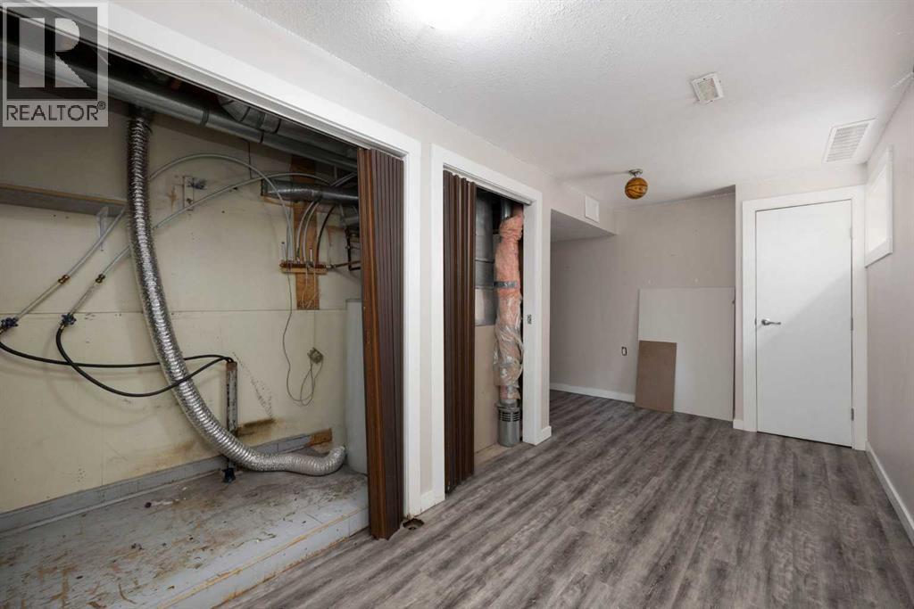 400 Silin Forest Road, Fort McMurray