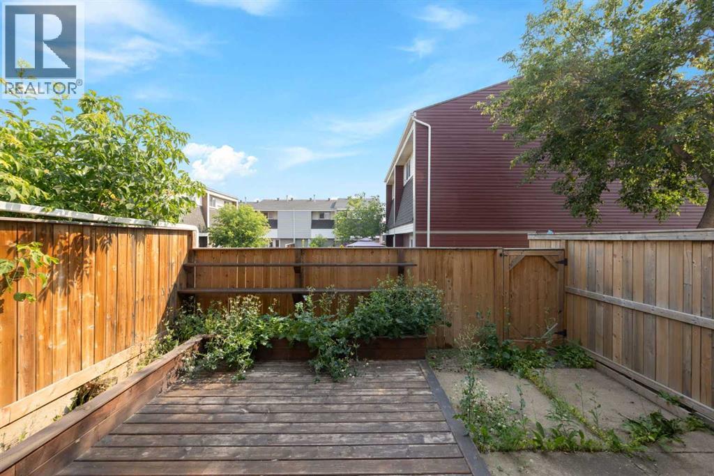 400 Silin Forest Road, Fort McMurray