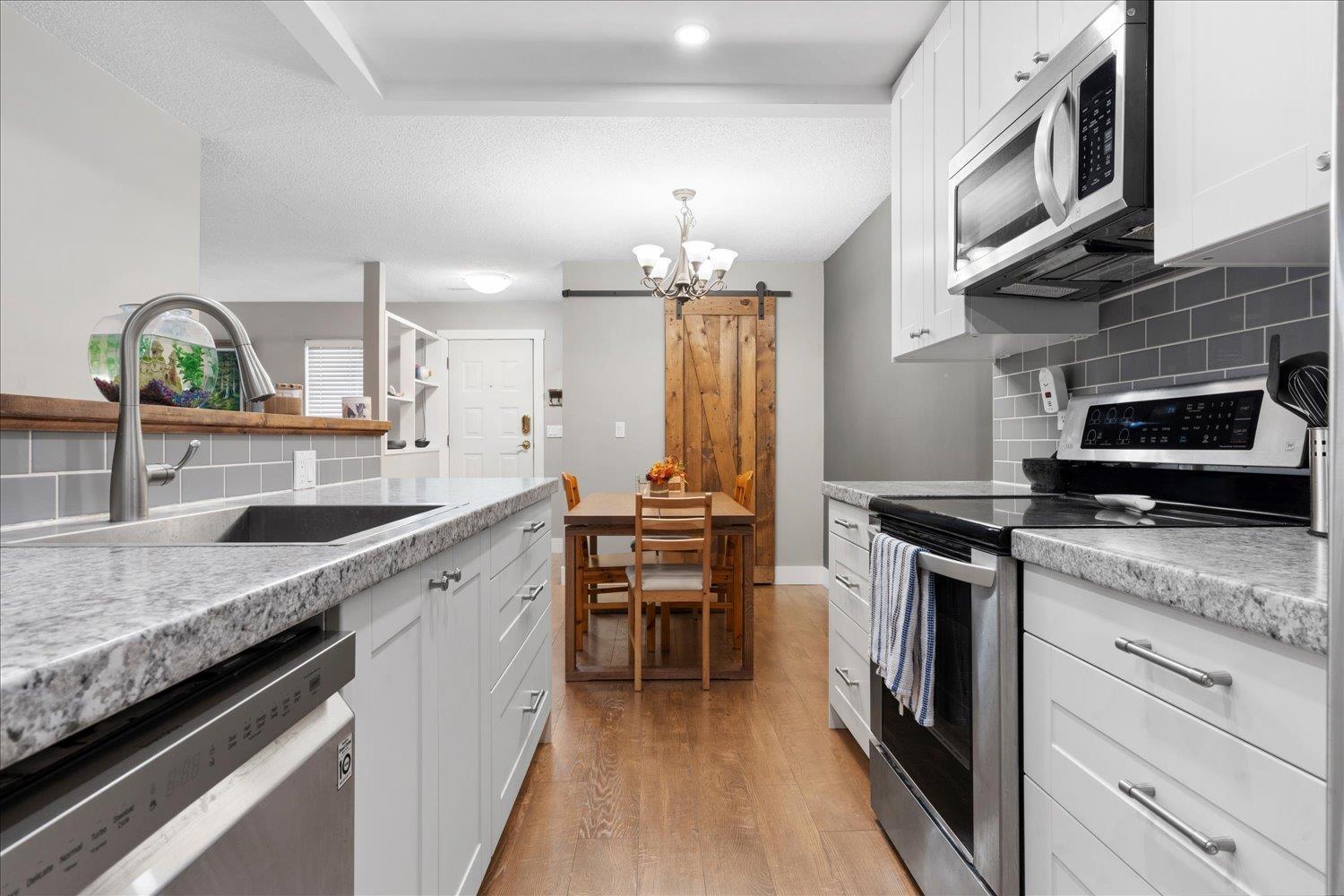 1621 34909 OLD YALE ROAD, Abbotsford